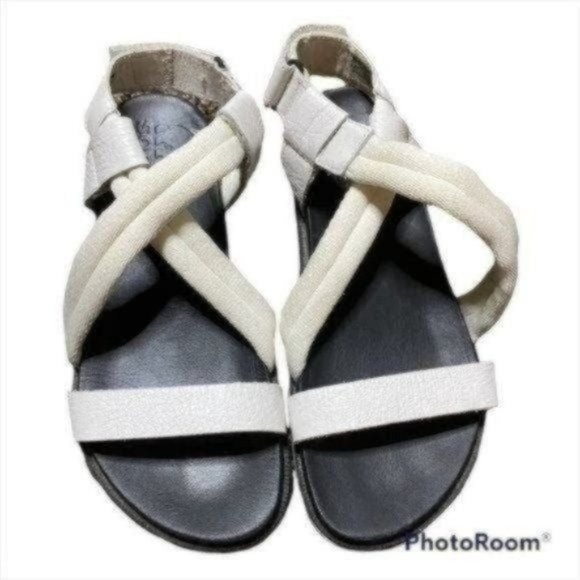 Sorel Roaming Decon Sea Salt Sandal Womens Size 6.5 - Picture 2 of 6